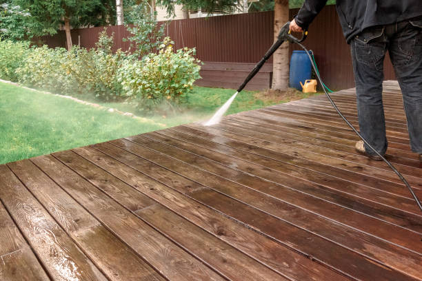Best Pool Deck Cleaning  in Northbrook, OH